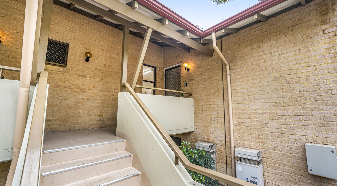 44-645 Hay St J (1)