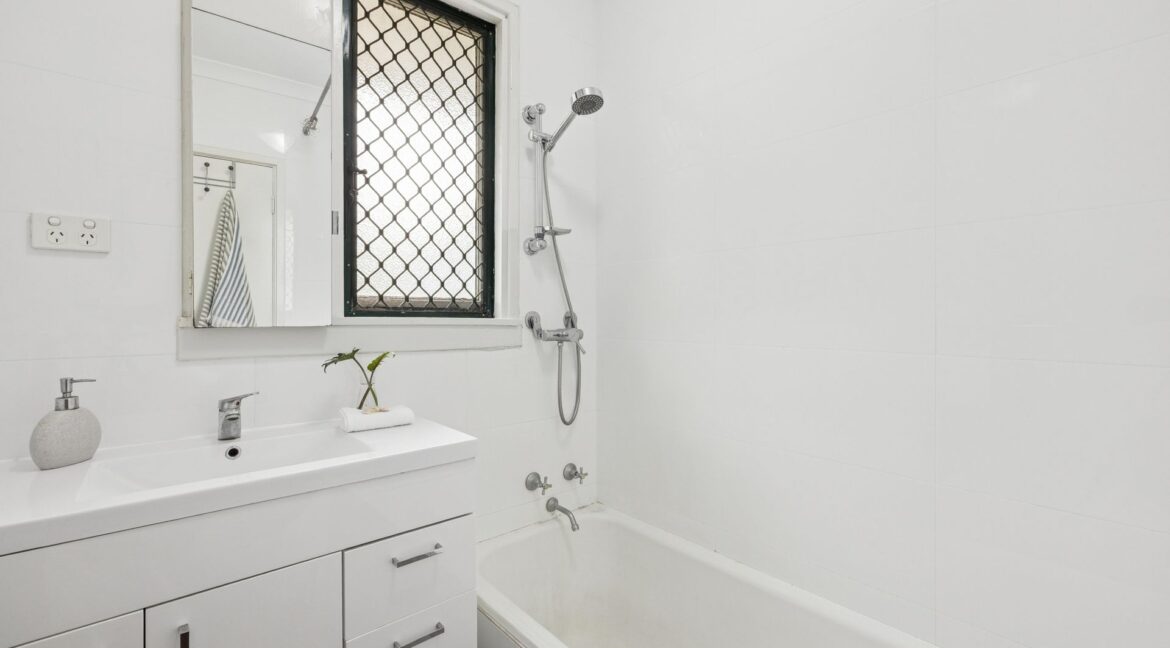 127 Devenish St E Vic Park (15)