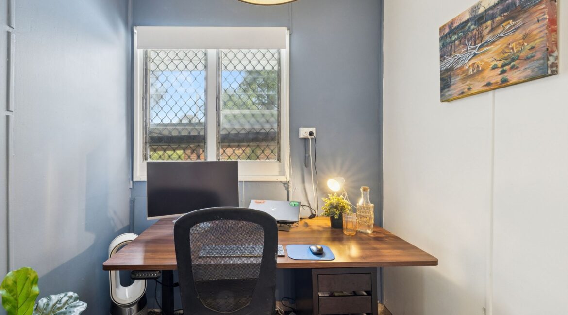 127 Devenish St E Vic Park (17)