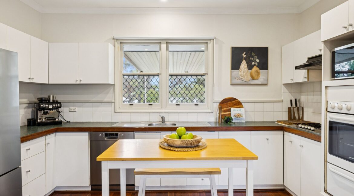 127 Devenish St E Vic Park (18)