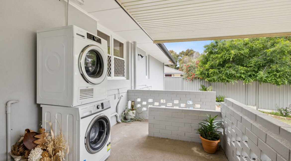 127 Devenish St E Vic Park (20)