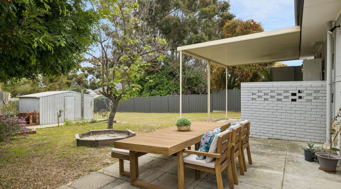 127 Devenish St E Vic Park (25)