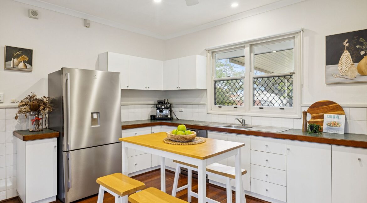 127 Devenish St E Vic Park (7)