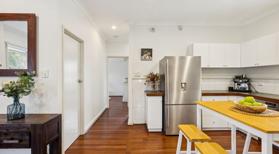 127 Devenish St E Vic Park (9)