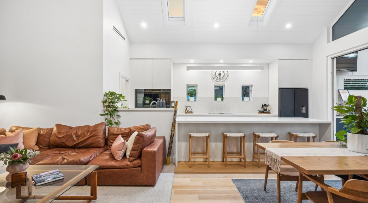 28 Loch Street NEDLANDS (20)